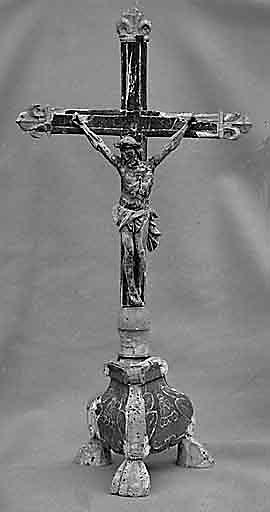 Croix : Christ en croix