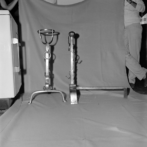 Chenets (chenets porte-broche, 2, paire, n° 5)