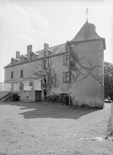 Logis, élévation antérieure.