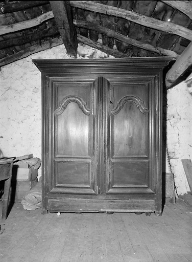 Armoire (319)