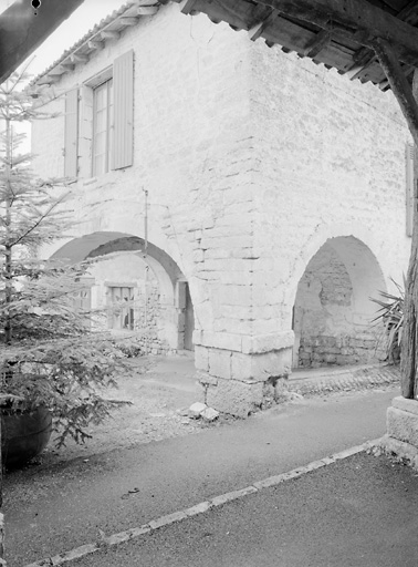 Angle nord-est, élévation.