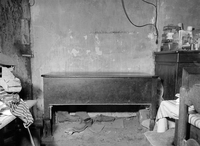 Pétrin (7), dit maie