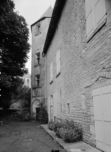 Bâtiment est, élévation ouest.