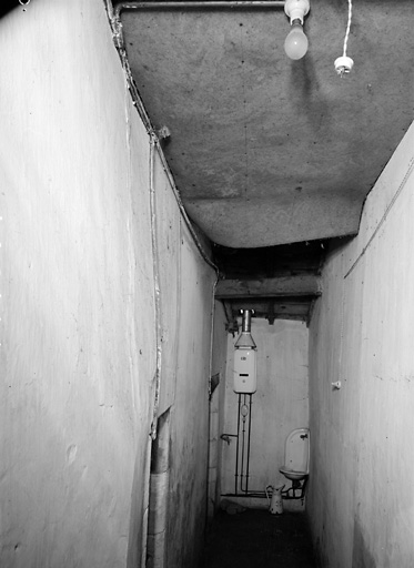 Corps de bâtiment nord, 1er étage, couloir.