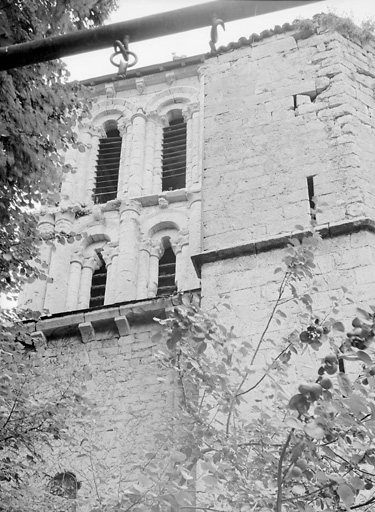 Eglise, élévation sud, extrémité gauche.