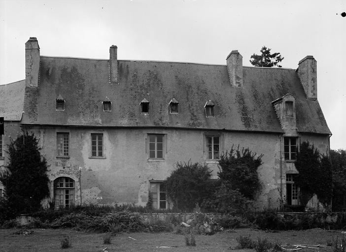 Logis, élévation postérieure, partie droite.
