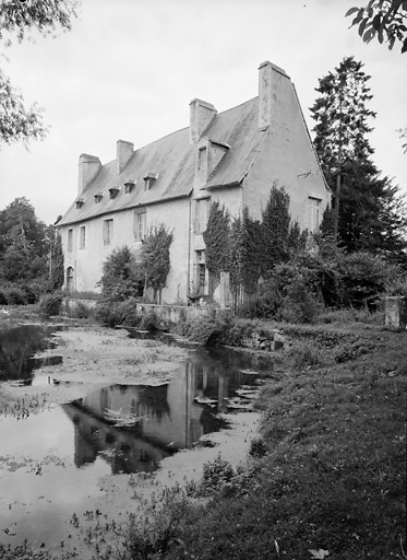 Logis, élévation postérieure, partie droite.