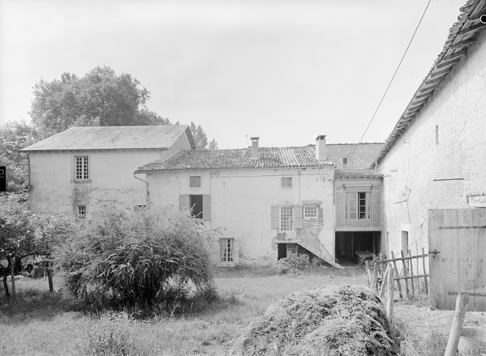 Logis, et moulin, élévations postérieures.