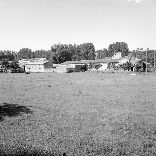 Ensemble vu depuis le sud-ouest.