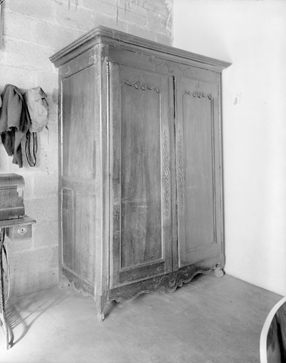 Armoire (283)