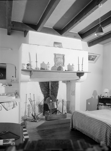 Village, maisons, cheminée.