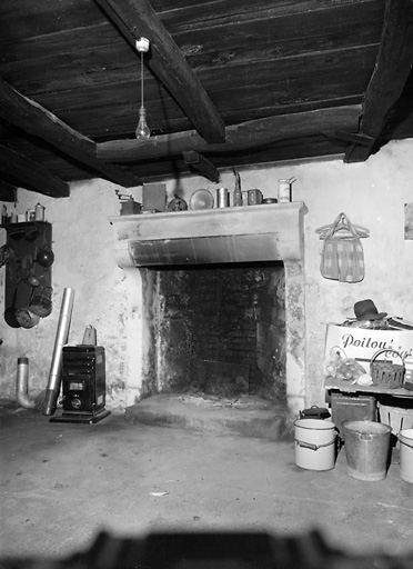 Village, maisons, cheminée.