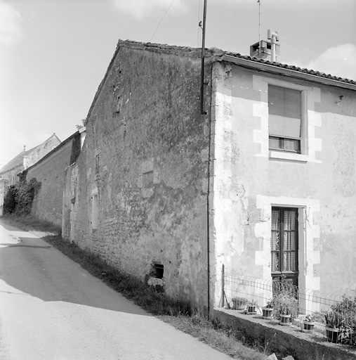Ferme, logement, élévation latérale gauche.