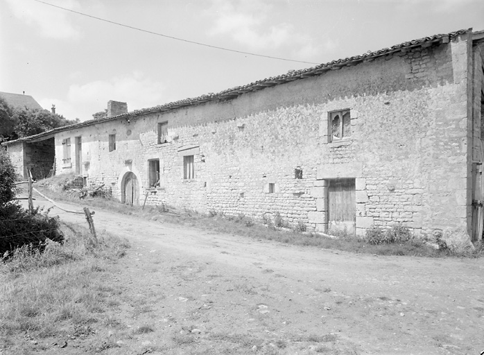 Logis,élévation antérieure sud-ouest.