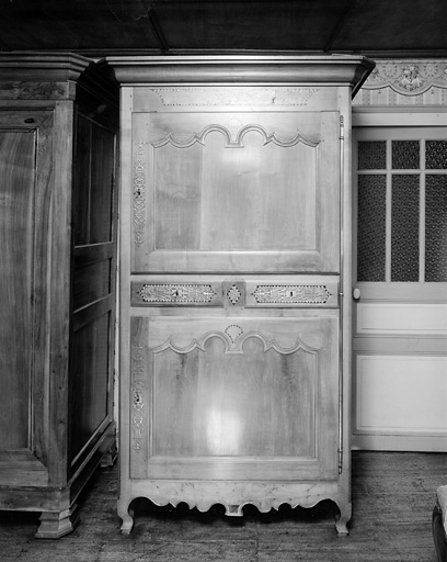 Armoire (187)