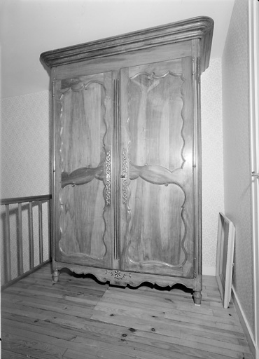 Armoire (365)