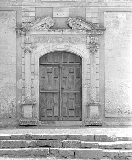 Orangerie, élévation latérale gauche, porte.