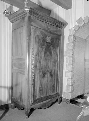 Armoire bonnetière (21)