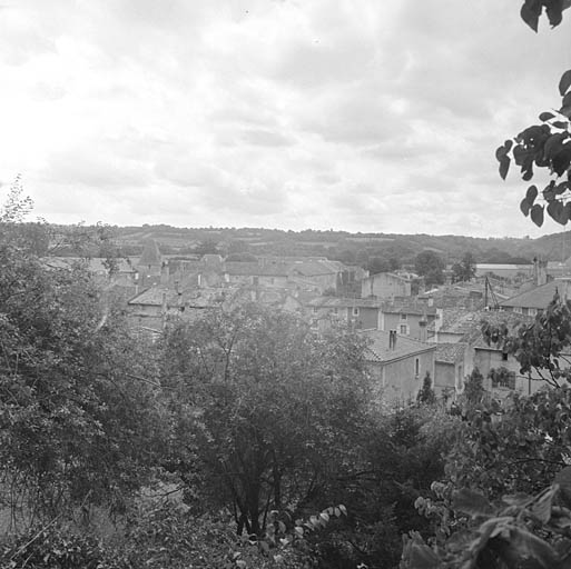Ensemble vu depuis le nord-est.