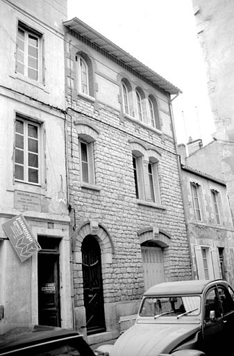 Elévation sur rue.