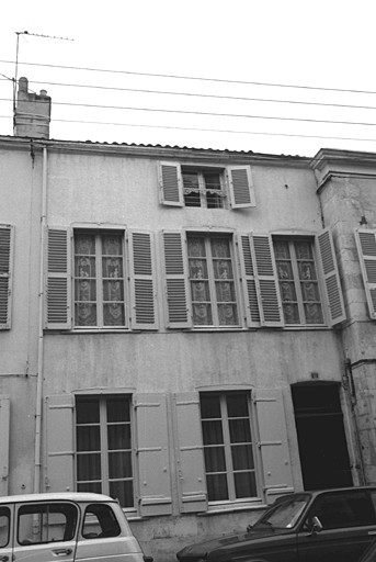 Elévation sur rue.