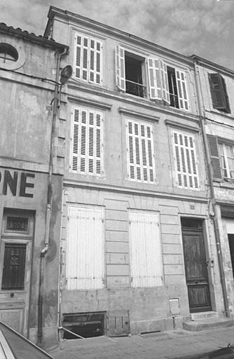 Elévation sur rue.