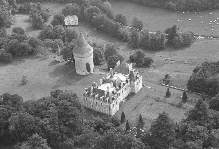 Vue aérienne : ensemble vu du nord est.