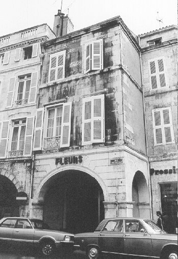 Elévation sur rue.