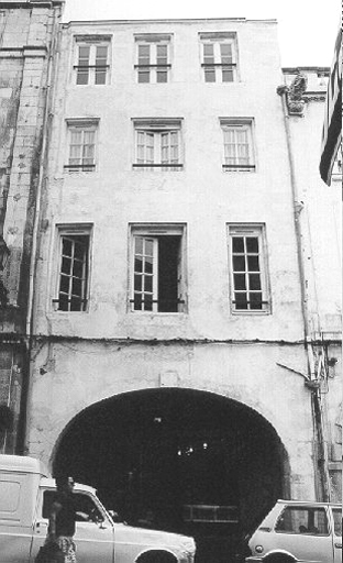 Elévation sur rue.