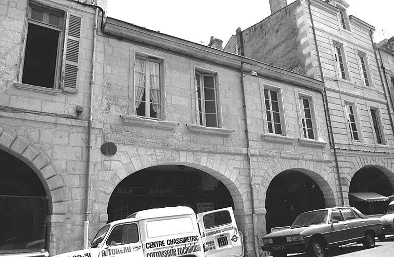 Elévation sur rue.