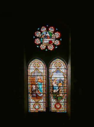 Verrière : l'Apparition du Sacré-Coeur ; la Remise du rosaire ; les Pèlerins d'Emmaüs