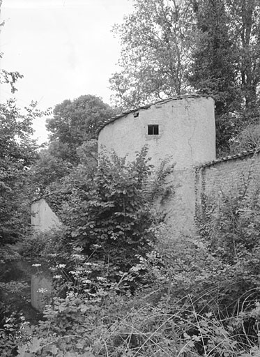 Tour d'enceinte sud-est, vue du sud-est.