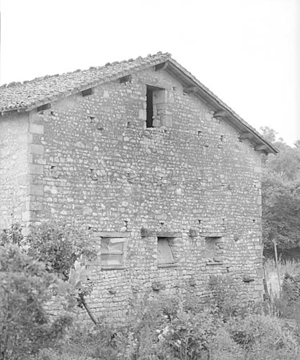 Grange, mur pignon.