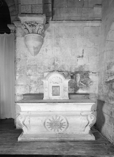 Autel, tabernacle (autel tombeau)