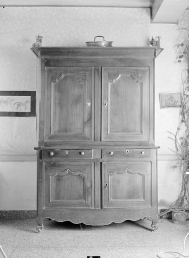 Buffet à deux corps