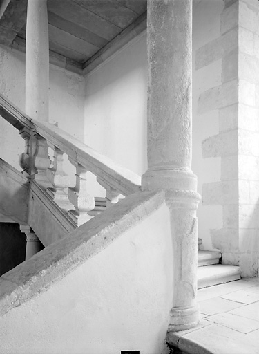 Bâtiment conventuel, escalier, détail.