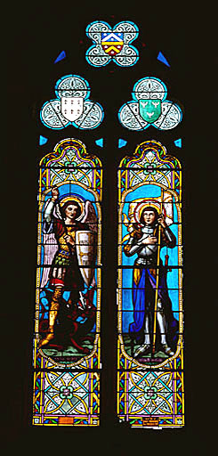 Verrière à personnages : saint Michel, sainte Jeanne d'Arc
