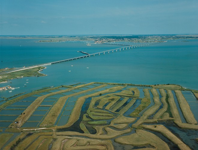 Vue aérienne est.
