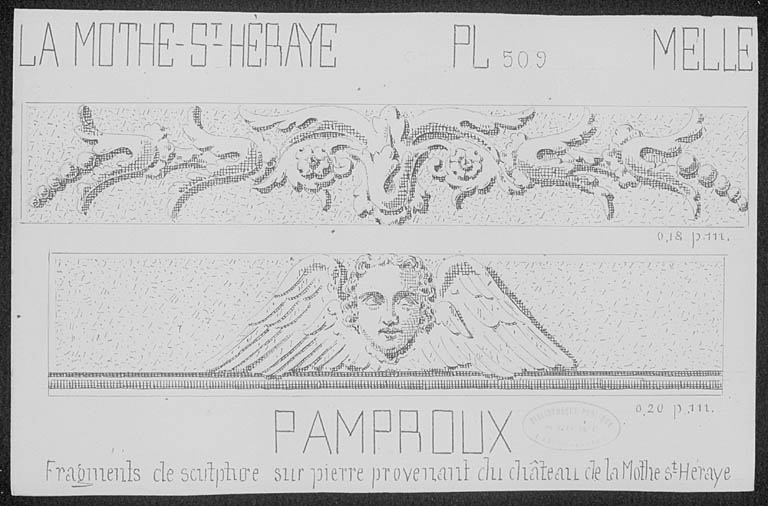 Fragments de sculpture sur pierre.