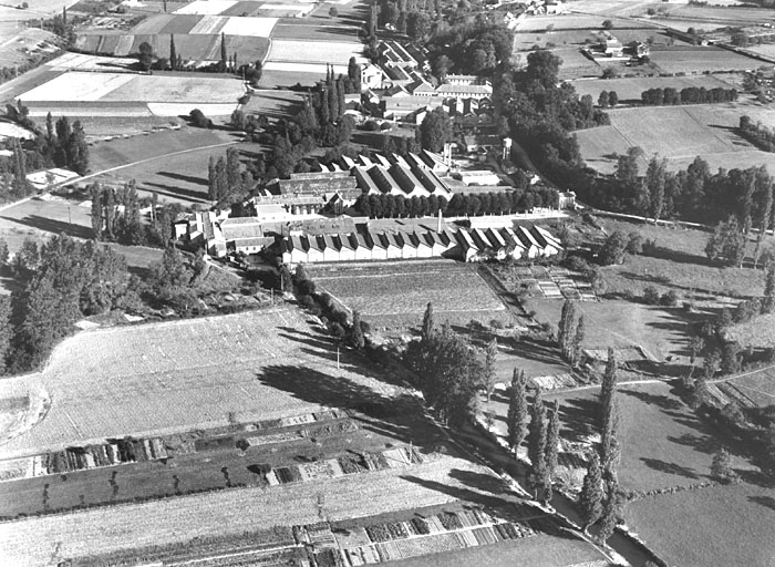 Vue aérienne depuis le nord ouest.