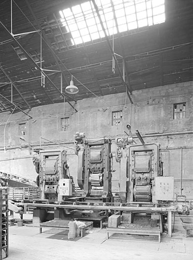 Trois presses à tuiles (Uniceram).
