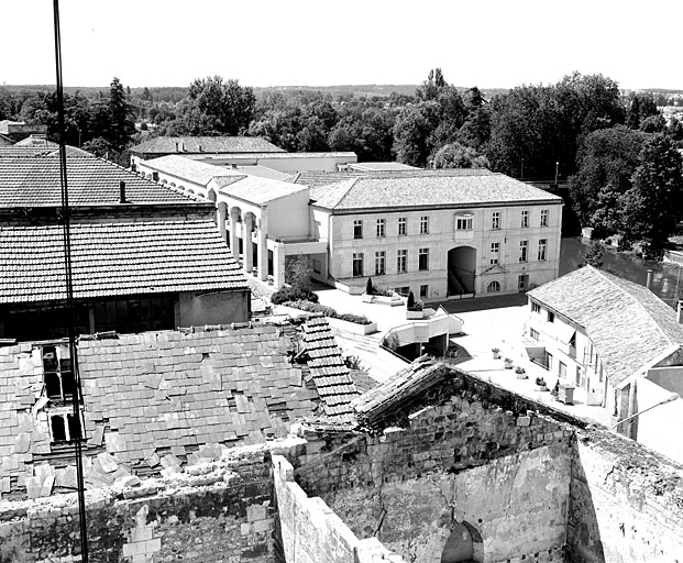 Les anciens ateliers de fabrication du Nil, vue de la brasserie.