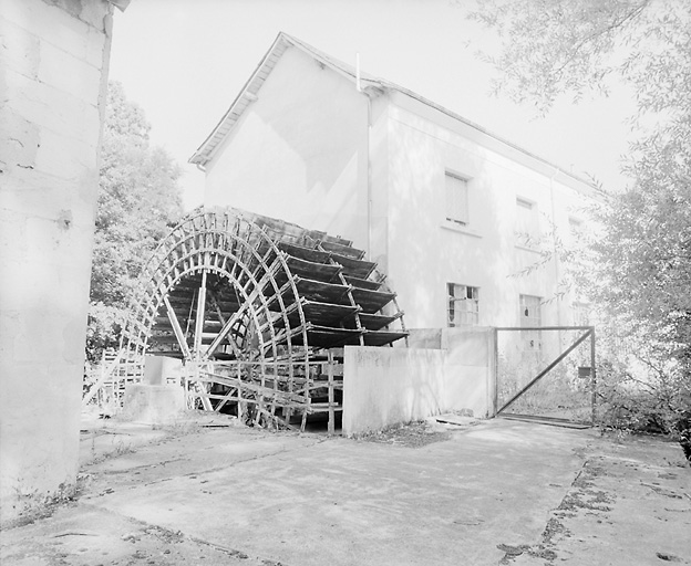 La roue hydraulique Jagebien.