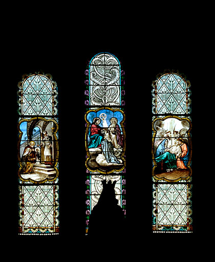Transept, bras droit, verrière.