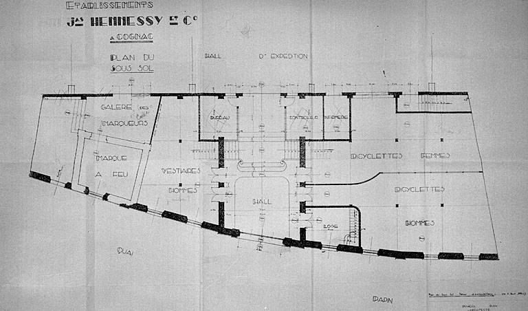Corps de bâtiment central, au nord ouest sur le quai, plan du sous sol.
