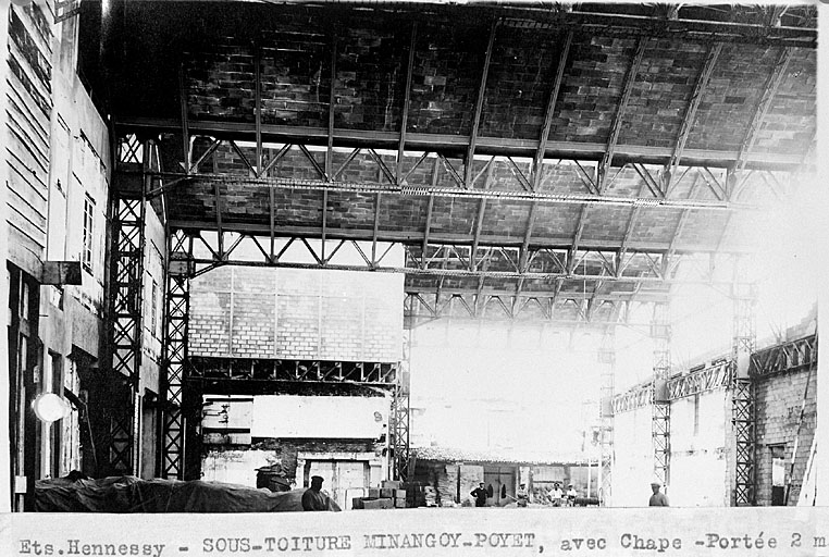 Construction du hall des expéditions, intérieur.