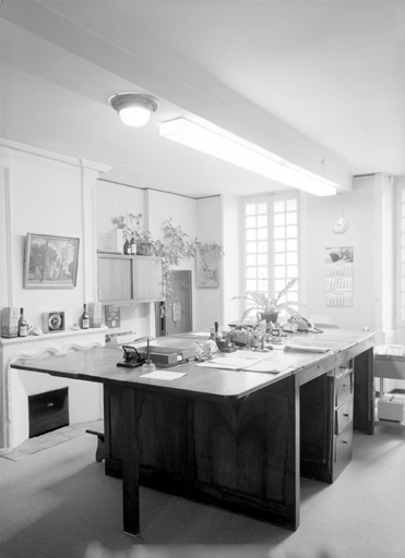 Le comptoir, intérieur.
