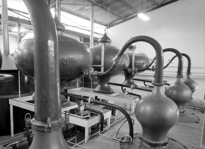 Nouvelle distillerie, intérieur.