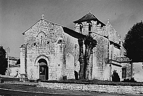 Vue d'ensemble depuis le sud-ouest.