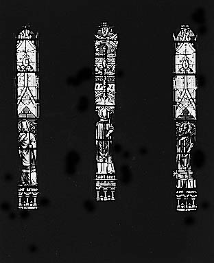 3 verrières figurées : saint Brice, saint Martin de Tours, saint Eutrope